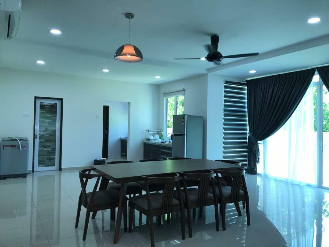 Greenville Homestay บาลิคปูเลา ภายนอก รูปภาพ
