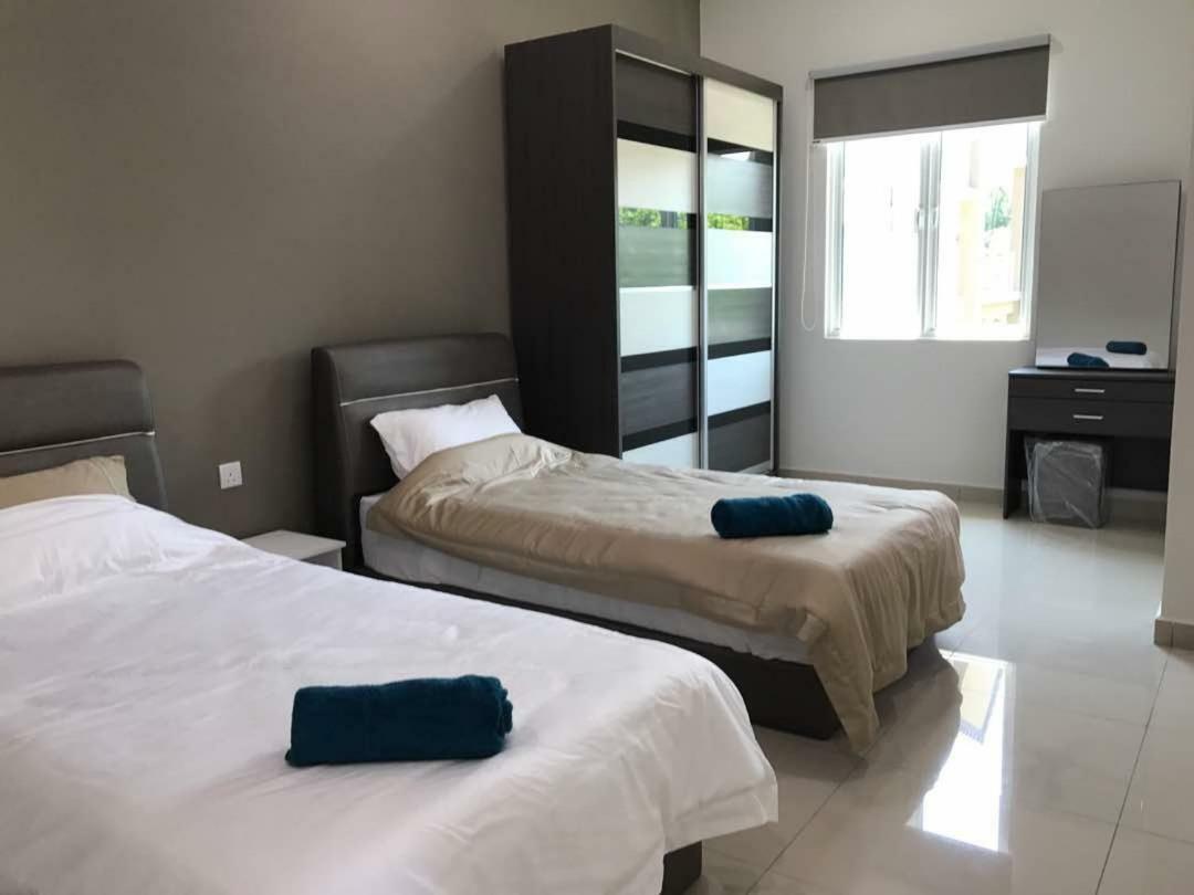 Greenville Homestay บาลิคปูเลา ภายนอก รูปภาพ